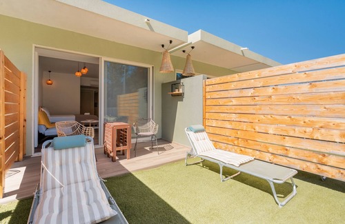 Archangelos Apartamento | Apartamento 'Mb Luxury Suites Charaki No 6' con piscina privada, Wi-Fi y aire acondicionado