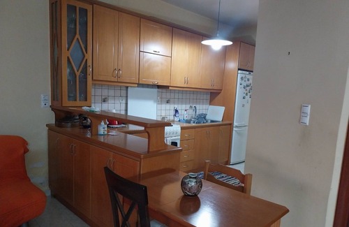 Menidion Apartamento | Apartamento 'Menidi' con vistas al mar, Wi-Fi y aire acondicionado