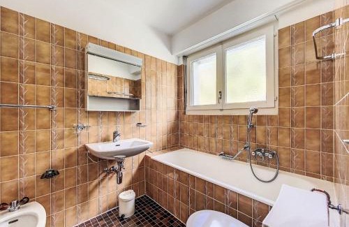 Randogne Apartamento | Apartment Merises 20 by Interhome