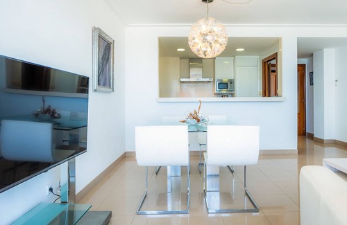 Can Picafort Apartamento | Apartamento 'Minimal Ref 9000' con balcón, Wi-Fi y aire acondicionado