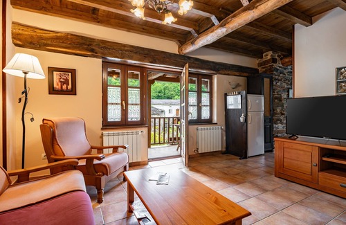 Boal Apartamento | Apartamento 'Mira' con vistas a la montaña, terraza privada y Wi-Fi