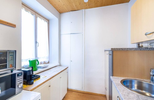 Uebelbach Apartamento | Apartment Mistral with breakfast in Pension Herti - Haus Pastner am Teich