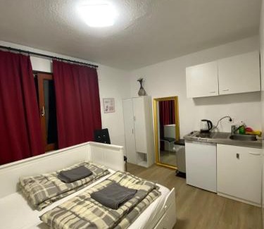 Lannesdorf Apartamento | Apartment mit Doppelbett in Bonn