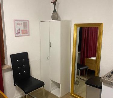 Lannesdorf Apartamento | Apartment mit Doppelbett in Bonn