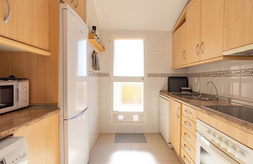 Fuengirola Apartamento | Apartamento 'Modern Penthouse' con vistas al mar, Wi-Fi y aire acondicionado