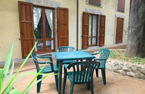 Perugia Apartamento | Apartment Montecorneo-5 by Interhome