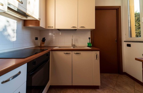 Lecco Apartamento | Apartamento 'Moonlight - Lecco Getaway' con jardín privado y Wi-Fi