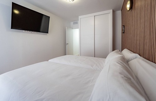 Huelva Apartamento | Apartment 'Mora Claros' with Air Conditioning