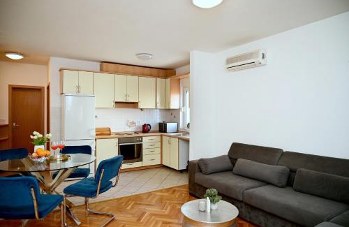 Promajna Apartamento | Apartment MS124, Promajna