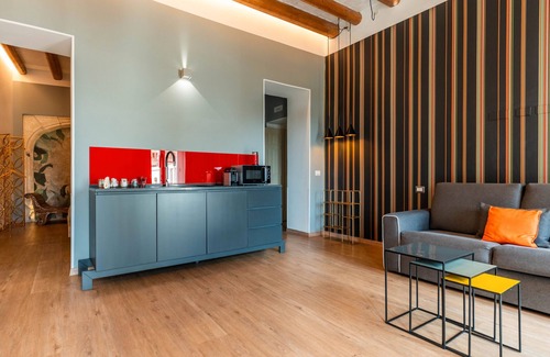 Historic Castle District Apartamento | Apartamento 'Myo Cagliari- Suite 4' con balcón, Wi-Fi y aire acondicionado