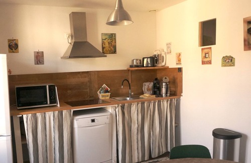 Bedarieux (ornac) Apartamento | Apartamento N ° 6 F2 de 50 m² dormitorio independiente. 1er piso