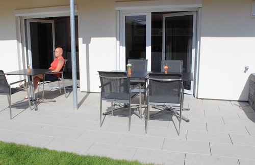 Unteruhldingen Apartamento | Apartment "Neubau" 2nd floor, barrier-free, 30sqm, 1 bedroom, 1 living/sleeping area max. 3 persons