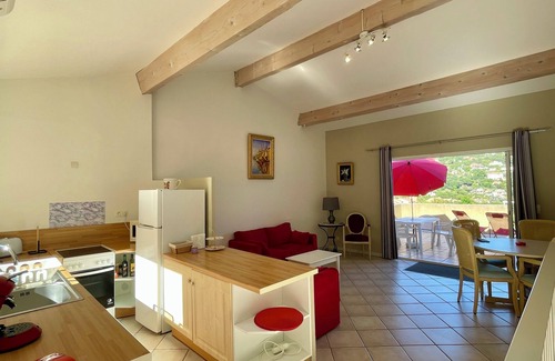Le Lavandou Apartamento | Apartment n°3 near the beach - sea view + terrace
