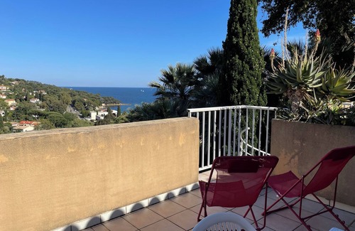Le Lavandou Apartamento | Apartment n°3 near the beach - sea view + terrace