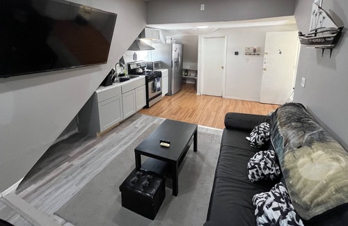 Hillside Apartamento | Apartment near Airport