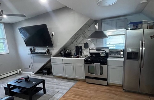 Hillside Apartamento | Apartment near Airport
