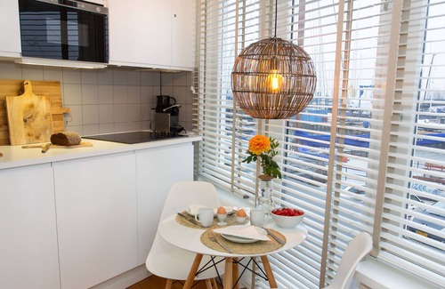 Monnickendam Apartamento | Apartamento cerca de Amsterdam Luxe Hafenzimmer tranquila ubicación "Apartments-Waterland"