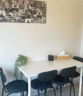 Vilvoorde Apartamento | Apartment near atomium with parking