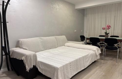 Torrejon de Ardoz Apartamento | Apartment near downtown
