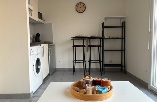 Maladiere Apartamento | Apartment near flag and republic