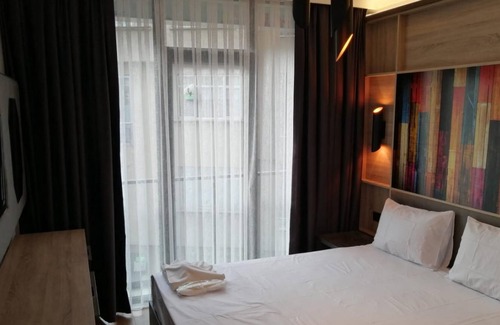 Bagcilar Apartamento | Apartment Near Public Transport Links in Caglayan