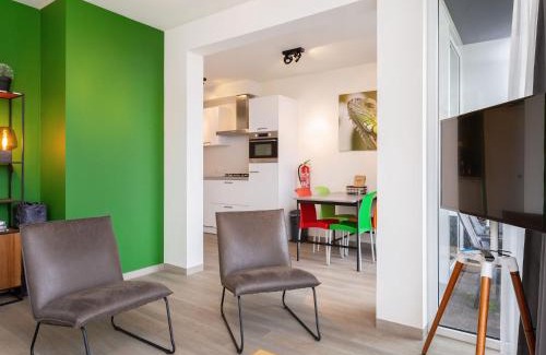 Offingawier Apartamento | Apartment near Sneekermeer with Marina Access, cleaning included