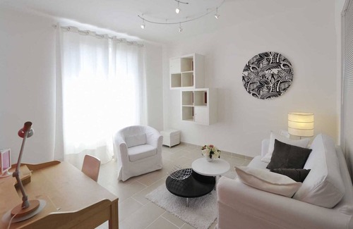 Arles City Centre Apartamento | Apartment near the Arena