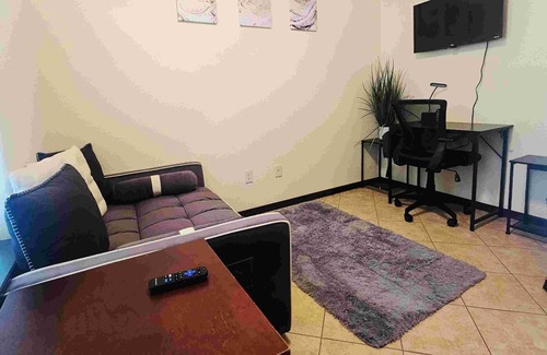 Edinburg Apartamento | Apartment Near University