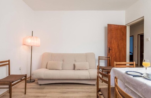 Supetarska Draga Apartamento | Apartment Nedo - private parking: - Supetarska Draga, Island Rab, Croatia
