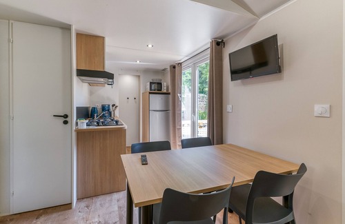 Vaulnaveys-le-Bas Alquiler De RV | Apartamento 'Nest 29 N°25' con vistas a la montaña, Wi-Fi y aire acondicionado