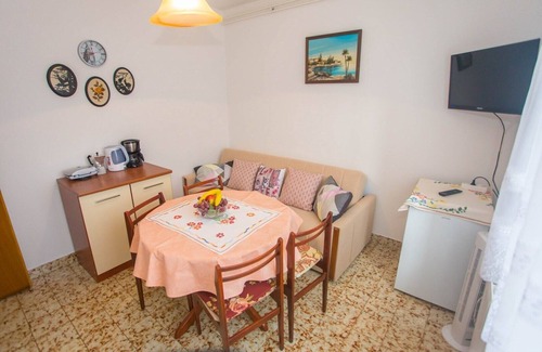 Porec Apartamento | Apartments Nevia / Two Bedroom Apartment Nevia II A4 with Garden