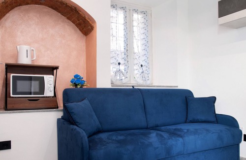 Bisuschio Apartamento | Apartamento 'Nido Cicogna' con Wi-Fi