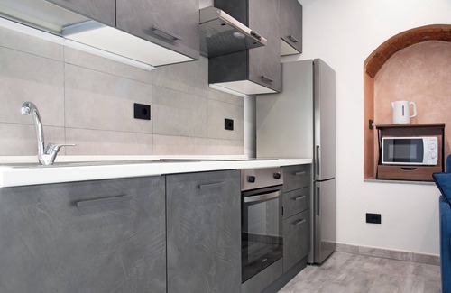Bisuschio Apartamento | Apartamento 'Nido Cicogna' con Wi-Fi