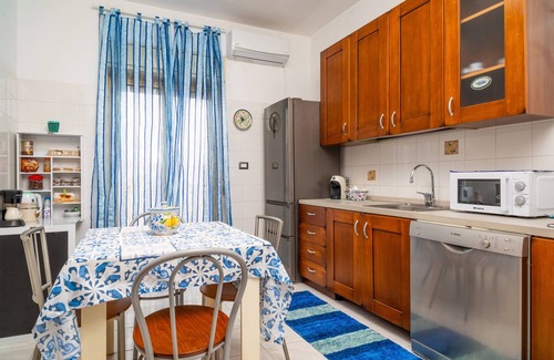 San Giorgio-Librino-San Giuseppe la Rena-Zia Lisa-Villaggio Sant'Agata Apartamento | Apartamento 'Nigido Holiday Houses Simona' con vistas al mar, Wi-Fi y aire acondicionado