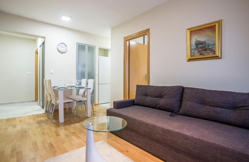 Znjan Apartamento | Apartment Nika