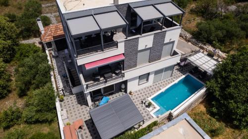 Zaboric Apartamento | Apartment Nikita with Pool