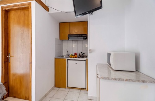 Nikiana Apartamento | Apartamento "Nikoleta Studio 4" con vistas al mar, terraza y Wi-Fi