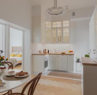Srodmiescie Apartamento | Apartment Nowy Świat 61 with parking