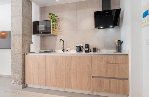 San Carlos-Tartessos Apartamento | Apartamento 'Nuevo Estudio Junto A Sta Justa 1' con Wi-Fi y Aire Acondicionado