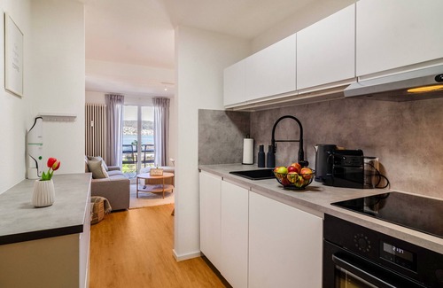 Bodman-Ludwigshafen Apartamento | Apartamento 'Olivia' con vistas al lago, jardín compartido y Wi-Fi