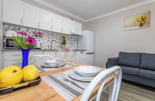 Ponta Delgada Apartamento | Apartamento "Oásis Fonte Grande 5" con vistas al mar y Wi-Fi