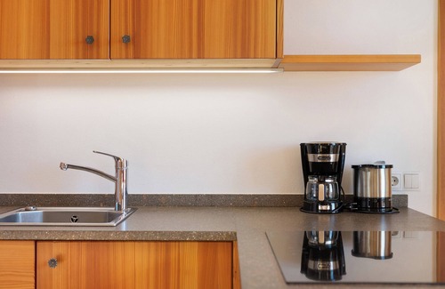San Genesio Atesino Apartamento | Apartamento 'Oberfahrerhof Apt Salten' con vistas a la montaña, terraza compartida y Wi-Fi