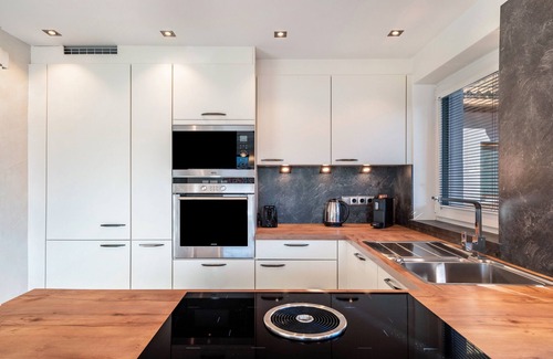 Wiesing Apartamento | Apartamento 'Oberladstätter' con vistas a la montaña, terraza privada y Wi-Fi