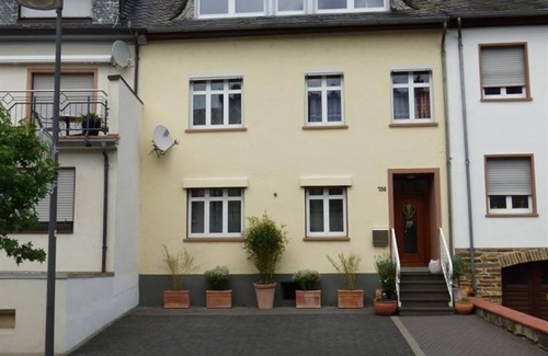 Zeltingen-Rachtig Apartamento | Apartamento OG - casa de vacaciones de Georg