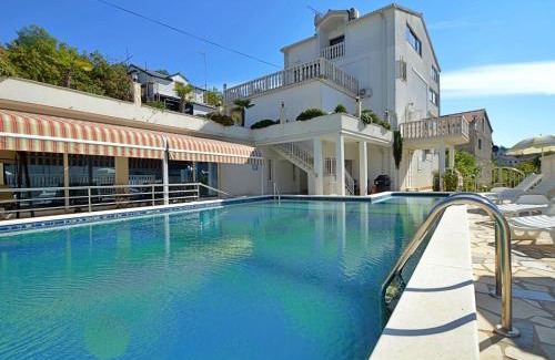 Zaton Apartamento | Apartment Ojdana-3 by Interhome