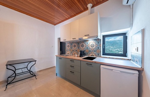 Sivota Apartamento | Apartamento 'Old Manor House 3' con vistas al mar, Wi-Fi y aire acondicionado