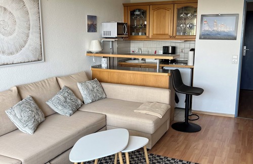 Schilksee Apartamento | Apartment - Olympia Hotel Schilksee with sunny balcony and parking lot near the beach
