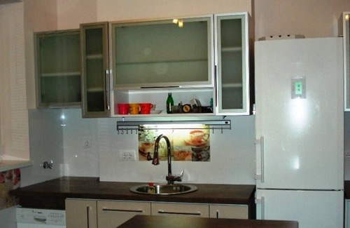 Vozdovac Apartamento | Cómodo apartamento acogedor en el 1er piso