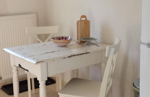 Ernsthausen Apartamento | Apartamento en finca con molino de agua y mucha naturaleza