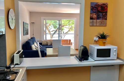 Arenys de Mar Apartamento | APARTAMENTO EN PRIMERA LÍNEA DE MAR